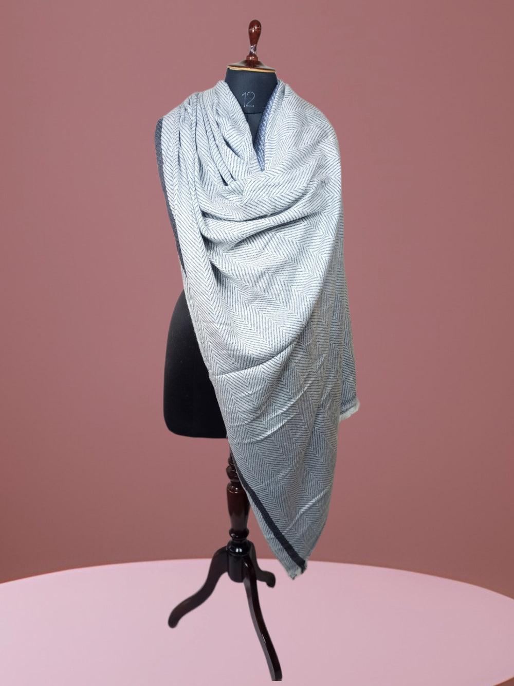 Gents Pashmina Shawle | Pashmina Blanket | Reversible - ZANSKAR ARTS